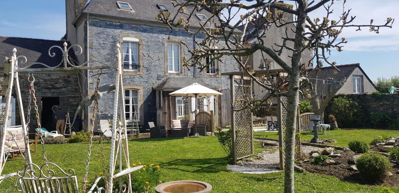 Maison Papillons Plomodiern Esterno foto