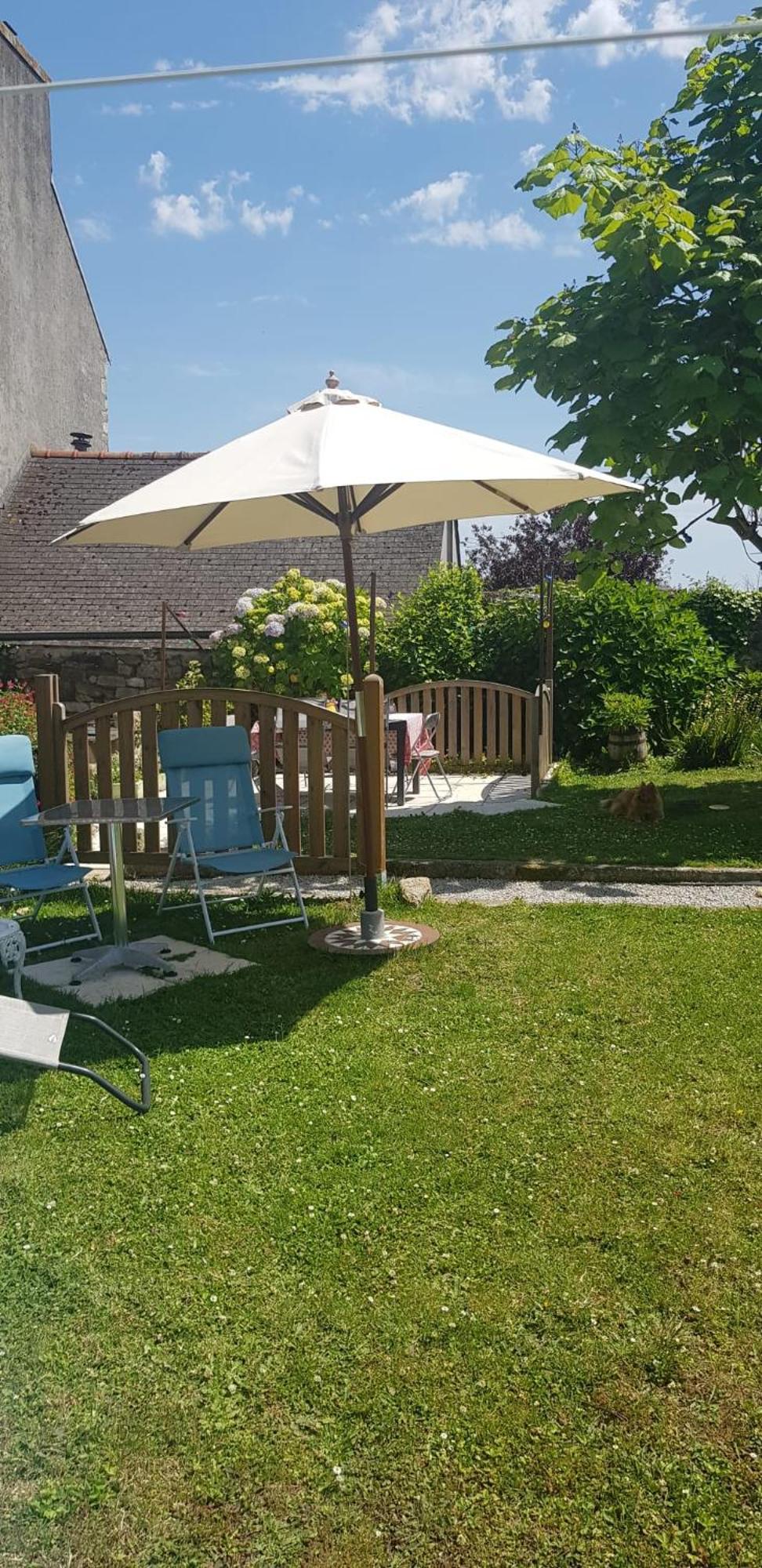Maison Papillons Plomodiern Esterno foto