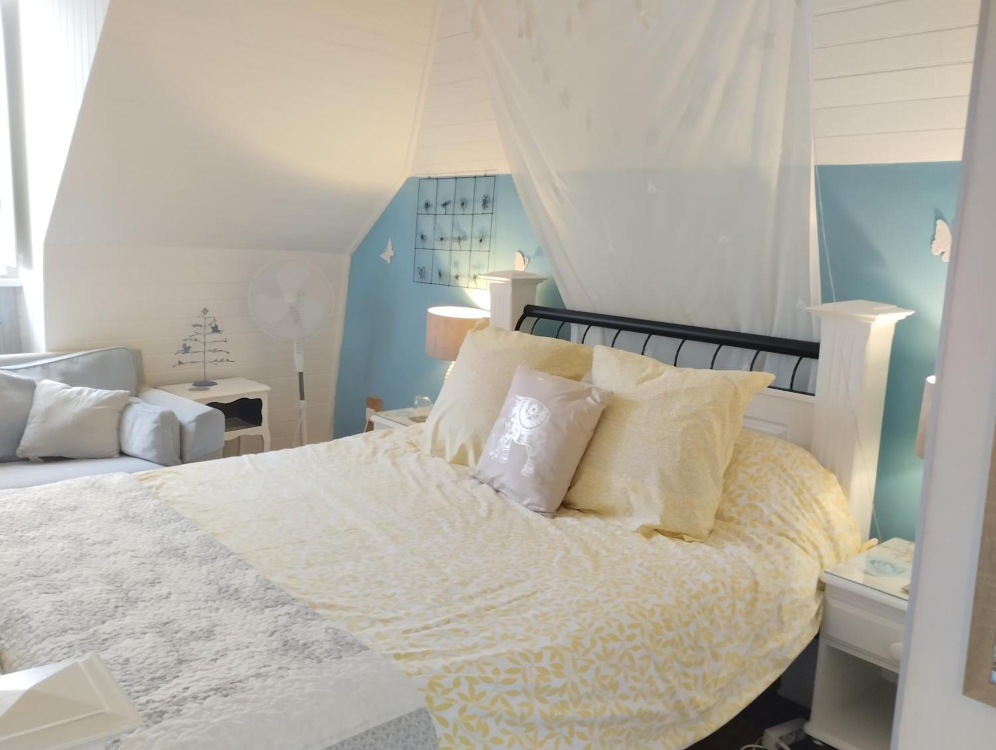 Maison Papillons Plomodiern Esterno foto